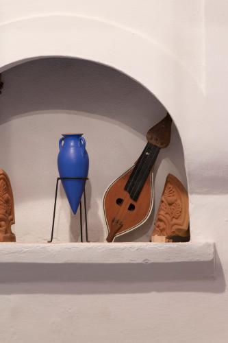 Φωτογραφία από το άλμπουμ του The Scarlet House στη Μεγίστη