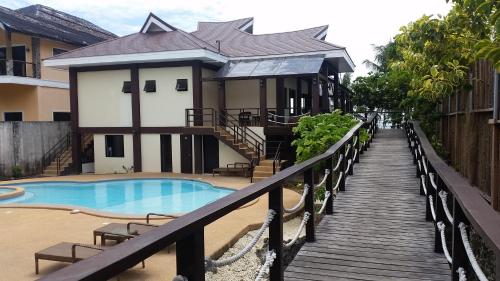 Bazén v ubytování Infinity Sands Resort nebo v jeho okolí