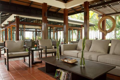 Гостиная зона в Khaolak Blue Lagoon Resort - SHA Extra Plus