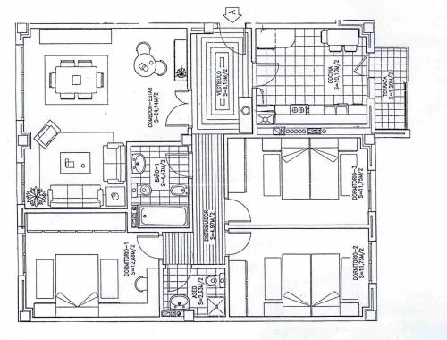 ビトリア・ガステイスにあるLizarra Etxeaの白黒の家屋図