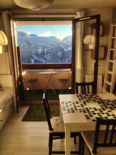 Superbe appart 4/5p balcon plein sud, vue exceptionnelle, retour ski aux pieds