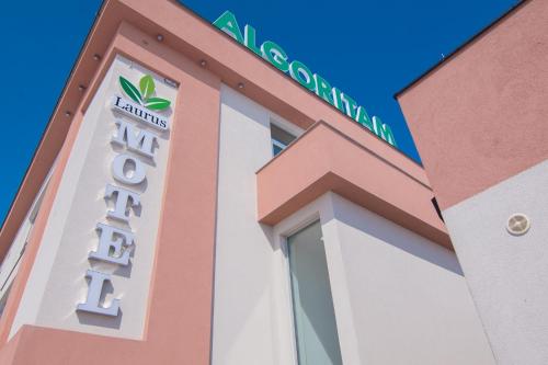 Gambar di galeri bagi Laurus Motel Airport Tuzla di Živinice
