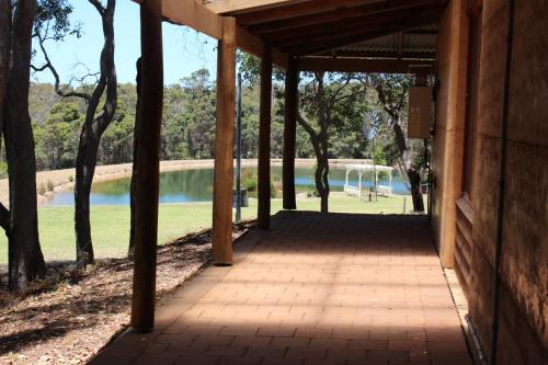 
A view of the pool at Woodstone Goanna Cottage or nearby
