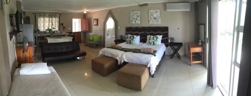 Ένα ή περισσότερα κρεβάτια σε δωμάτιο στο Mountain Creek Lodge