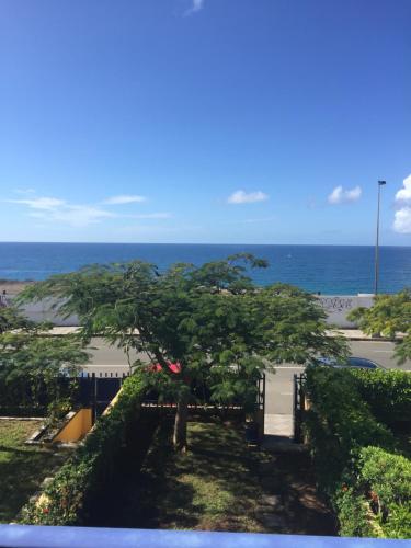 a view of the ocean from the balcony at Meloneras in Meloneras