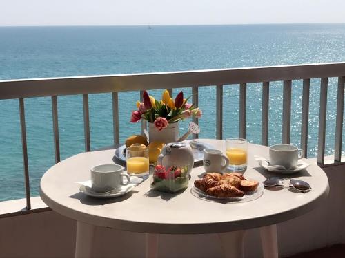 Balkoni atau teres di Hôtel Le Dauphin