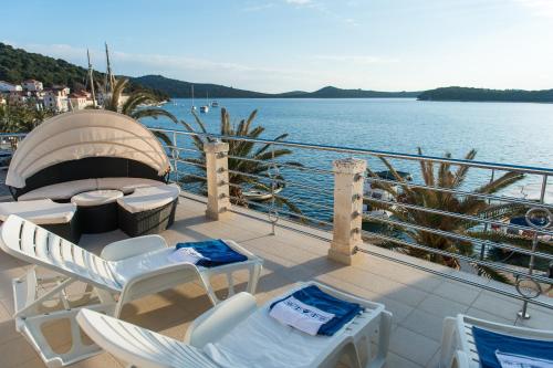 Apartments Cezar