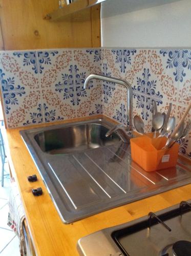Dapur atau dapur kecil di Lo Nardo Accommodation