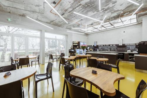 Restaurace v ubytování Smarthotel Nezvalova Archa