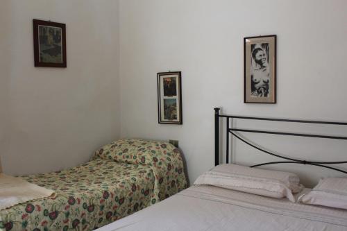 A bed or beds in a room at Il Capriolo