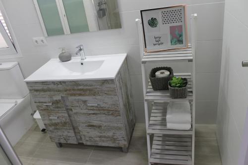 Et badeværelse på RANCHO MIRAFLORES LUXURY & DESING SEA VIEW