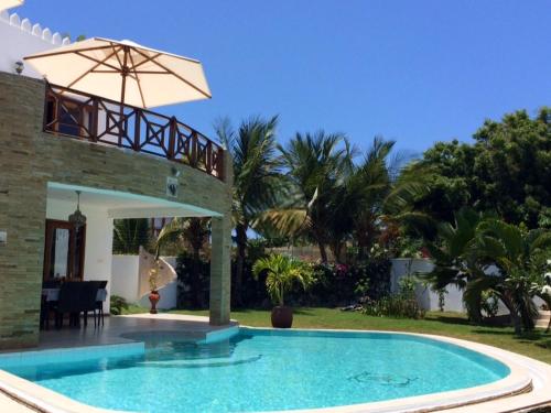 Φωτογραφία από το άλμπουμ του Villa Shaanti σε Diani Beach