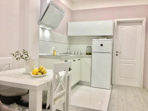 Dapur atau dapur kecil di Apartments Talija Podgora