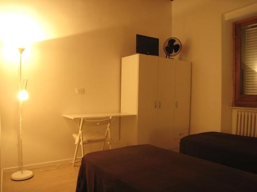 TV a/nebo společenská místnost v ubytování Rinathos Guesthouse