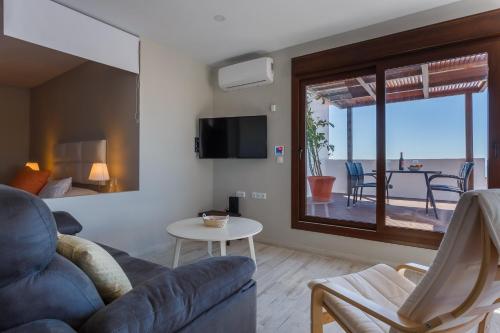Atico FULL Balcony by Cadiz4Rentals