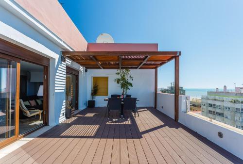 Atico FULL Balcony by Cadiz4Rentals