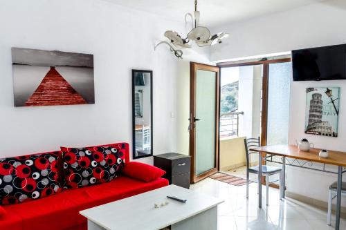 Μια τηλεόραση ή/και κέντρο ψυχαγωγίας στο Diafani View