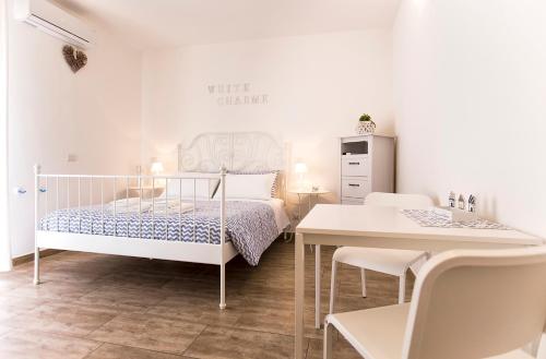 Gallery image of White Charme Accommodation Self check-in in Alghero