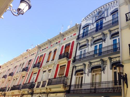 Valencian Dreams NON-TOURISTY APARTAMENT