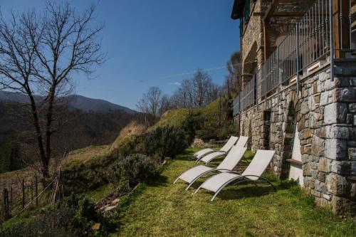 Gallery image of Agriturismo Angiò nel Cerè in Bracelli