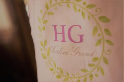 a label on a wine bottle with the word hog at Harlem Grand in New York