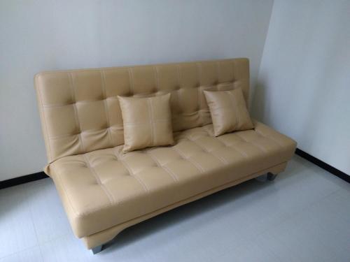 Χώρος καθιστικού στο Villa Keluarga Batu