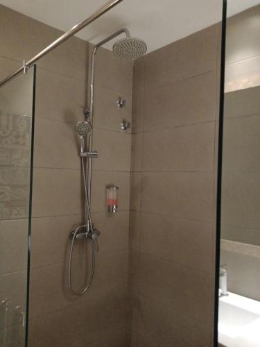 Un baño de Lemon 8 Boutique Hotel @ Melaka