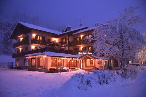 Το Hotel Regina Elena τον χειμώνα