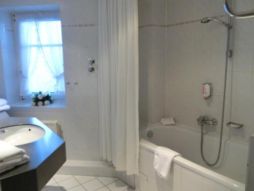 Koupelna v ubytování Hotel Heuberg