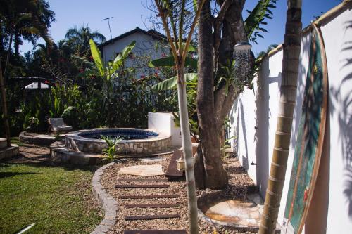 Zahrada ubytování Planeta Banana Paraty