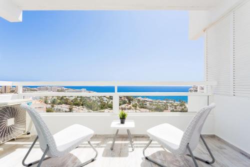 1107 SEA VIEW PLAYA Las AMERICAS and SWIMMING POOL