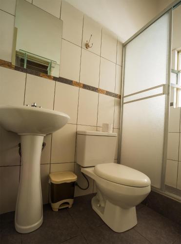 Bany a Hostal Catequil