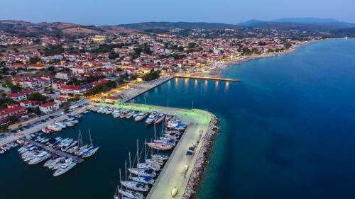 Gallery image of Costa Domus Blue Luxury Apartments in Nikiti