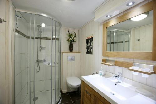 Koupelna v ubytování Les Falaises