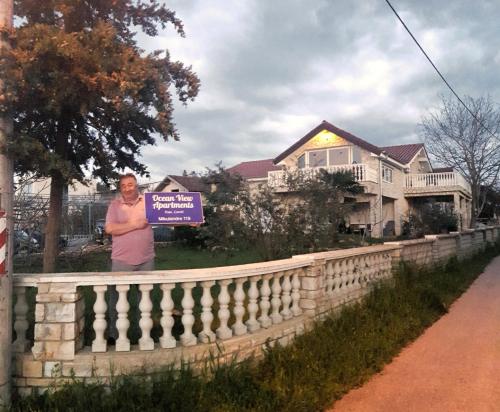 Το κτήριο όπου στεγάζεται  το διαμέρισμα