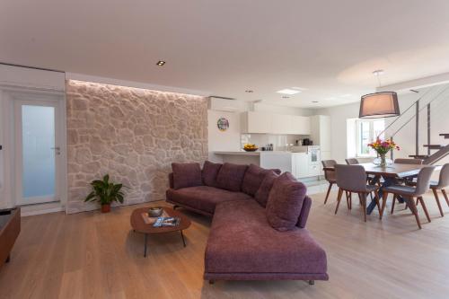 The Square Makarska, LUX app in the heart of the city