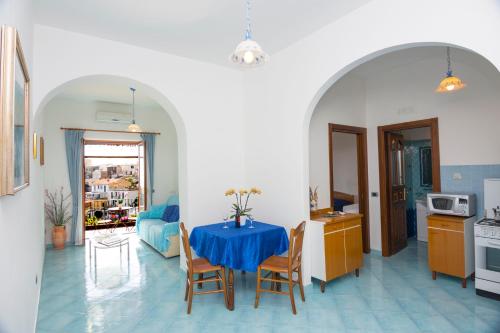 Kuhinja ili čajna kuhinja u objektu Le Nereidi B&B