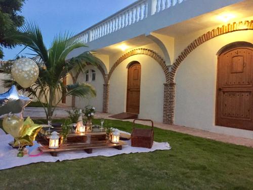 Jardín al aire libre en Hotel Yamilí