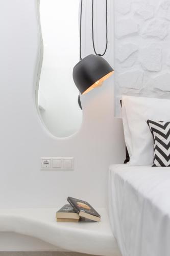 Una cama o camas en una habitación de Studios Panos