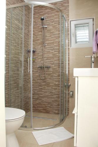 Lari Home photo 3