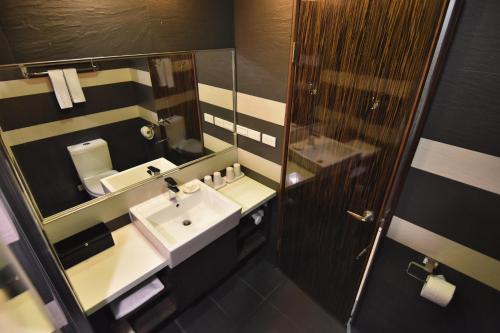 Phòng tắm tại LeaLea Garden Hotels - Moon Lake