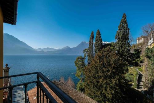 a view of the lake from the balcony of a house at Albergo Milano in Varenna