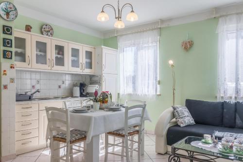 Apartment Melli
