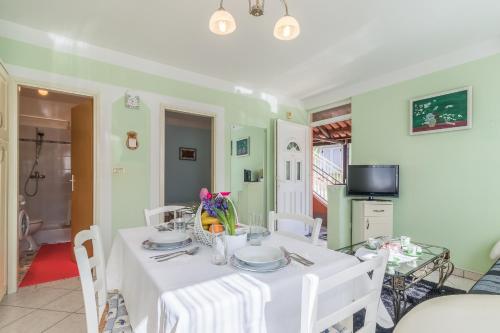 Apartment Melli