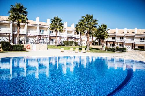 Piscina en o cerca de Villa Aguia