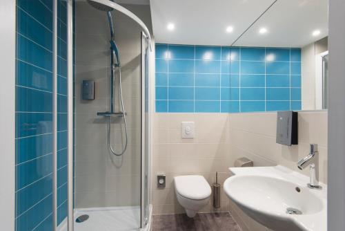 Ένα μπάνιο στο Hotel Biarritz Atlantique - Lycée Hotelier - Management School