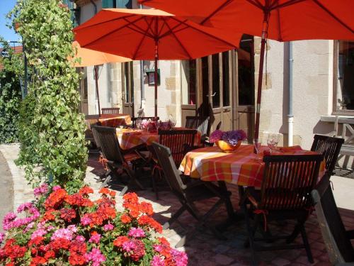 Gallery image of Auberge Saint Aubin in Saint-Aubin-le-Monial