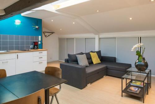 Η κουζίνα ή μικρή κουζίνα στο Appartement 9 Place d'Alliance