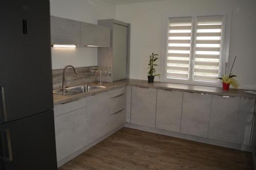 Dapur atau dapur kecil di Rullyoloft