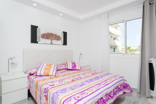 408 Enchanting El Dorado Accommodation, Sea View!